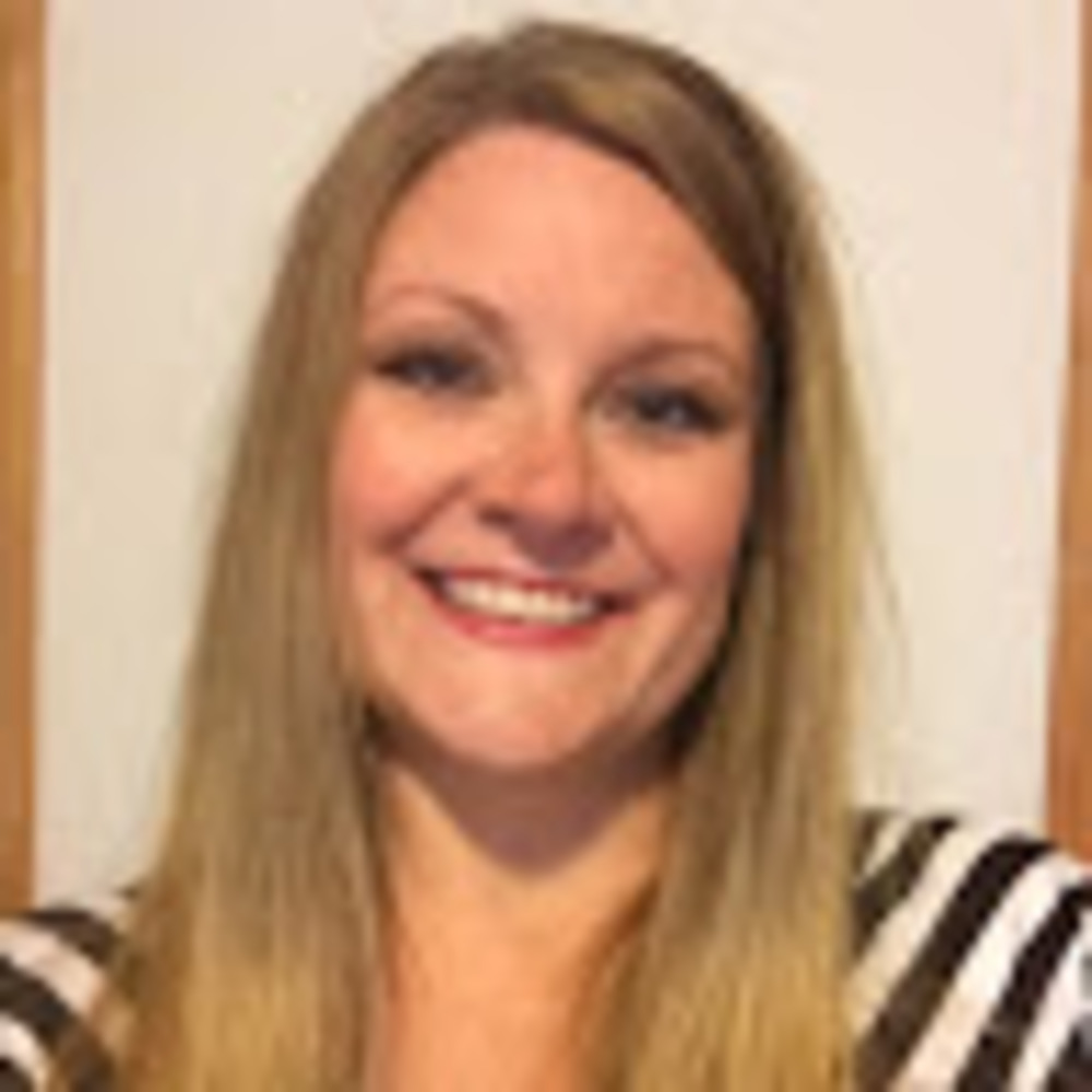 Meet your Posher, Holly